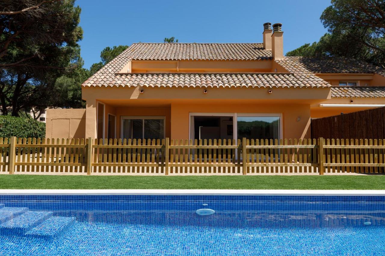 Villas Con Piscina A 120M De La Playa De Pals By La Costa Resort Bagian luar foto