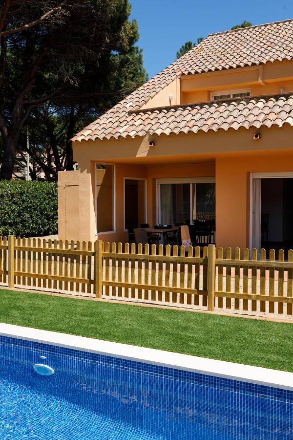 Villas Con Piscina A 120M De La Playa De Pals By La Costa Resort Bagian luar foto